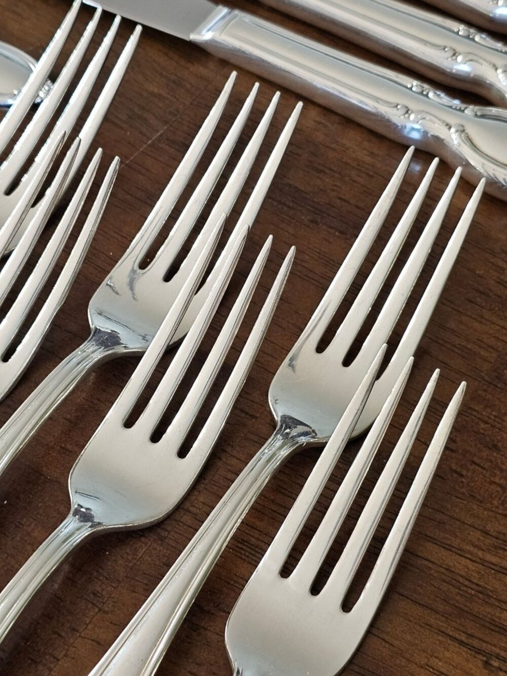 Wm Rogers Precious Mirror Silverplate Set 30pc Service for 6 vintage flatware - Picture 7 of 11